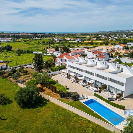 Rocha Villa